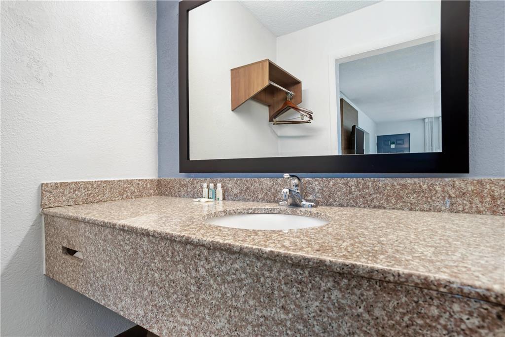 Quality Inn & Suites Near Lake Eufaula Habitación foto
