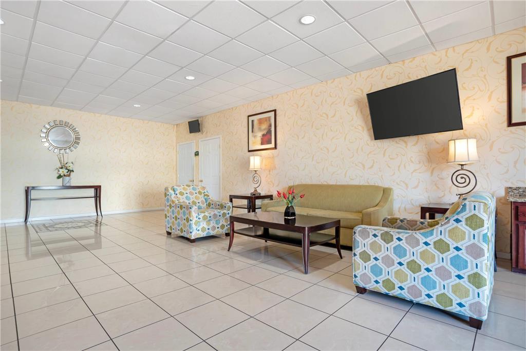 Quality Inn & Suites Near Lake Eufaula Interior foto